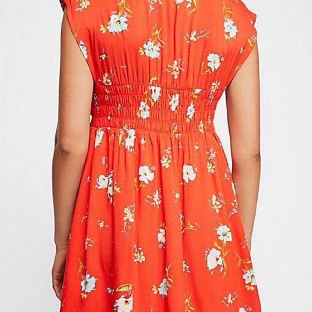 ❌❌SOLD❌❌Free People Greatest Day Smocked floral mini dress - Picture 2 of 9
